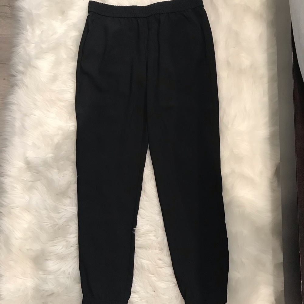 Silky jogger.